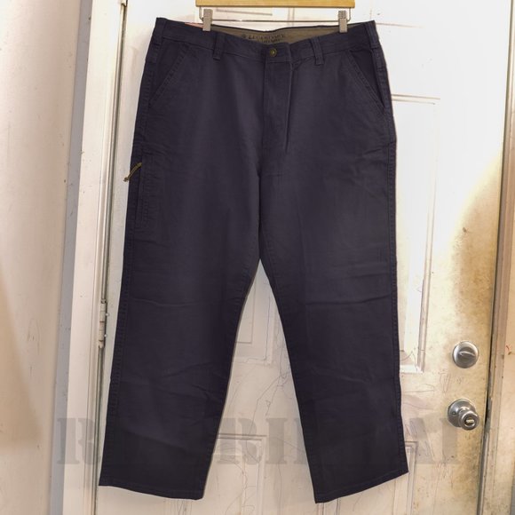 BLUE (NAVY) NWT Men's stretch Canvas pant Legendary Outfitters - Picture 2 of 9